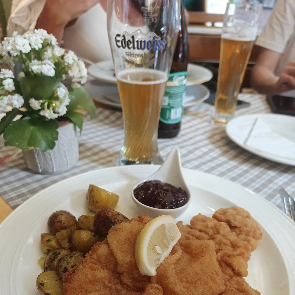 Essen und Trinken photo 2
