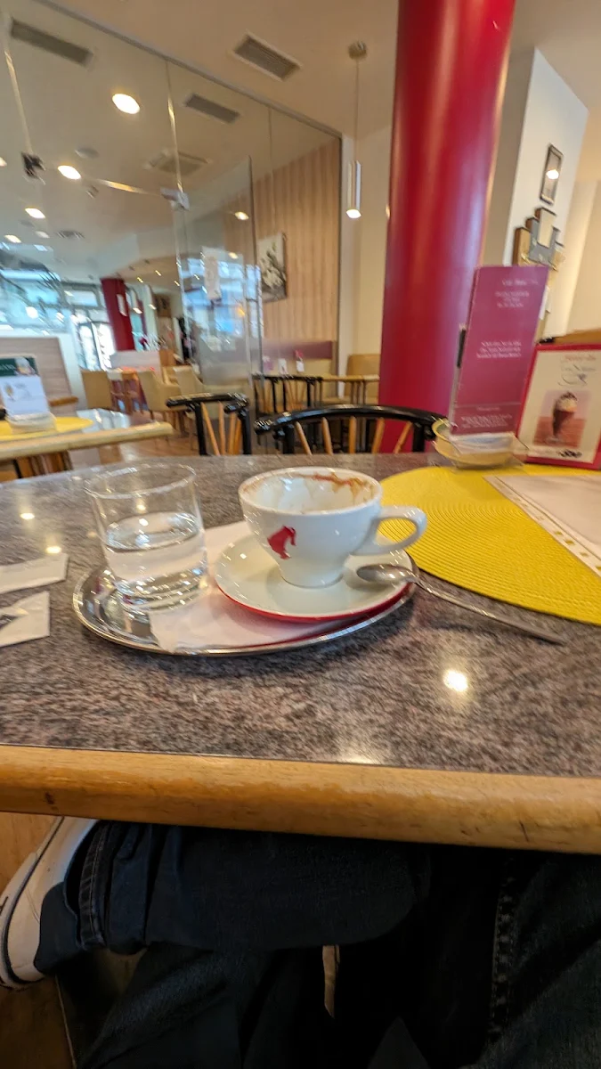 Essen und Trinken photo 2