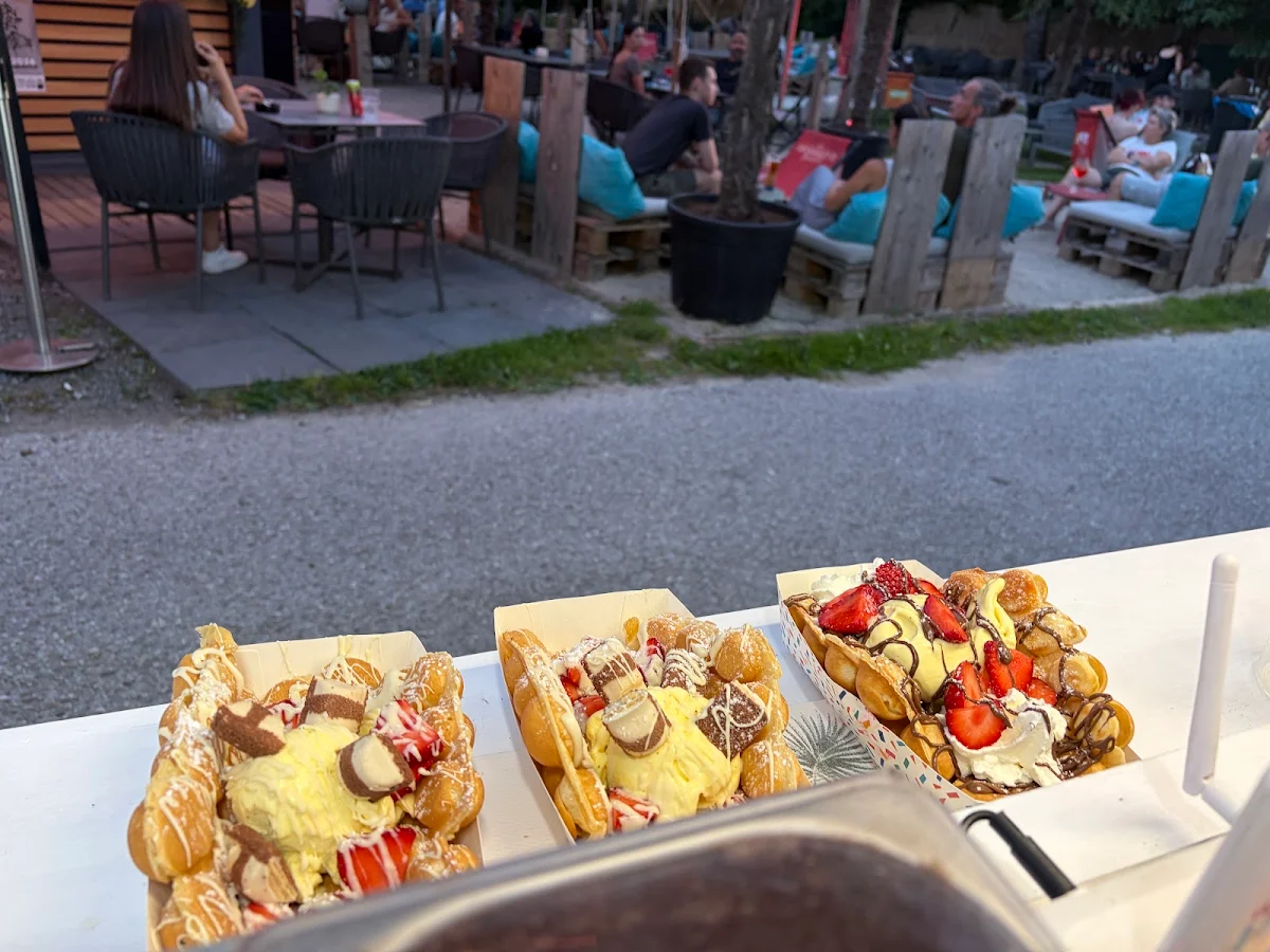 Essen und Trinken photo 2