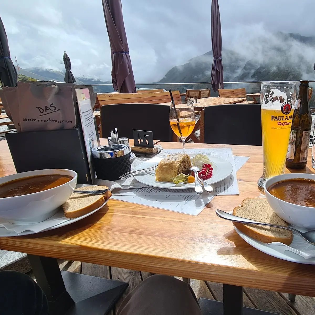 Essen und Trinken photo 1