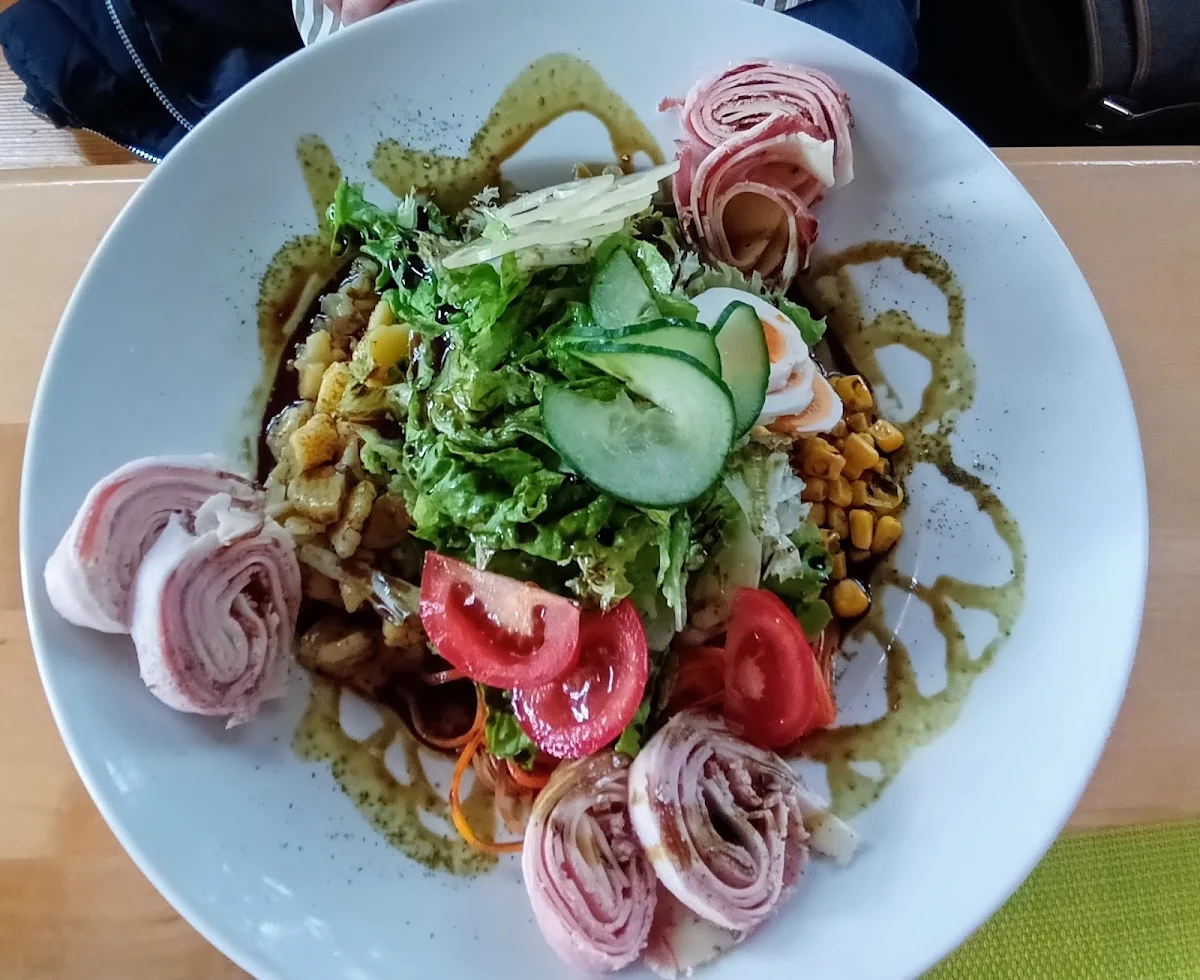 Essen und Trinken photo 3