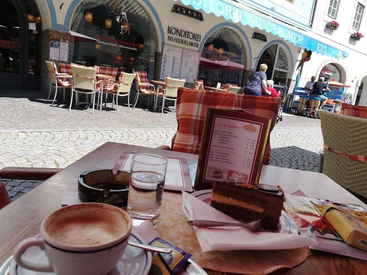 Essen und Trinken photo 3