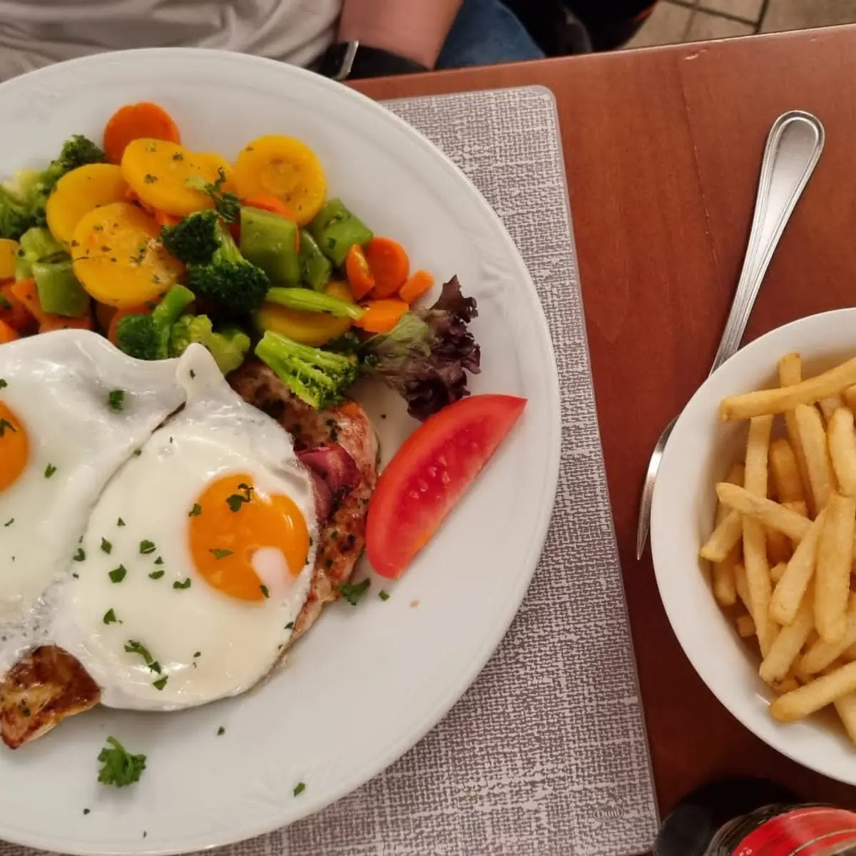 Essen und Trinken photo 3