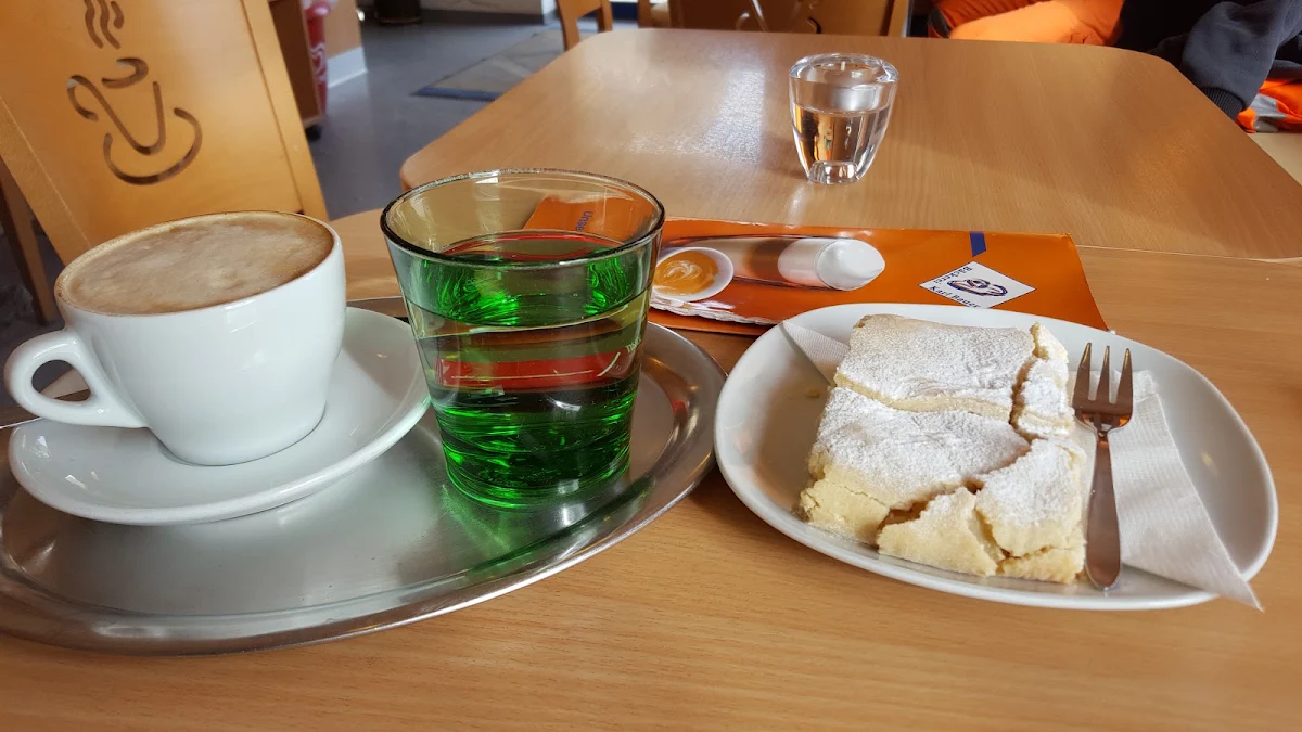 Essen und Trinken photo 1
