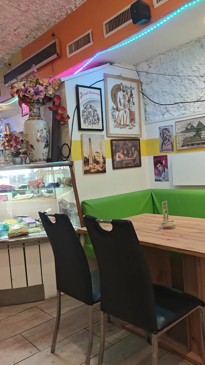 Café Simon Titelbild