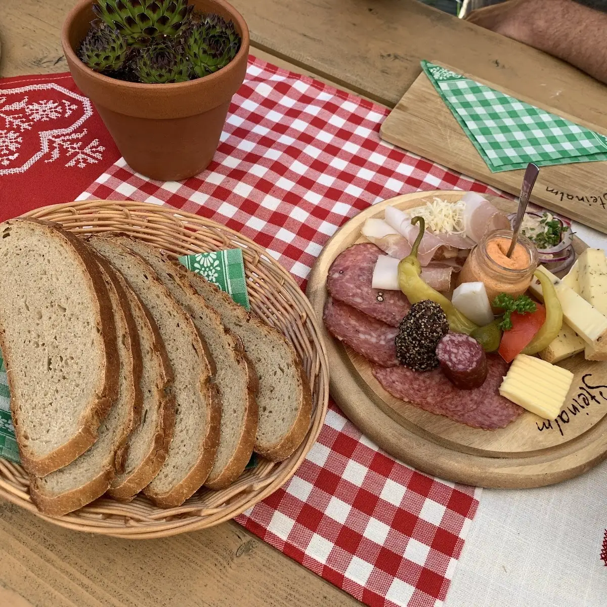 Essen und Trinken photo 1