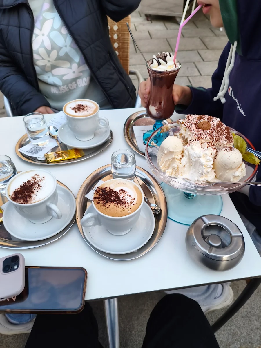 Essen und Trinken photo 4