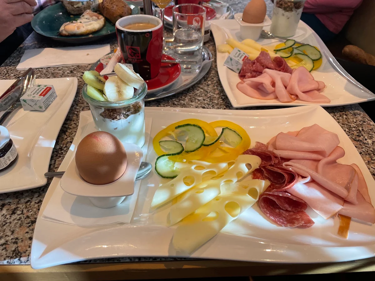 Essen und Trinken photo 1