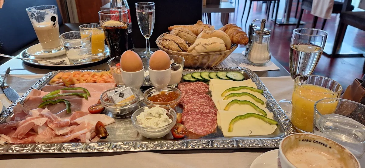 Essen und Trinken photo 1