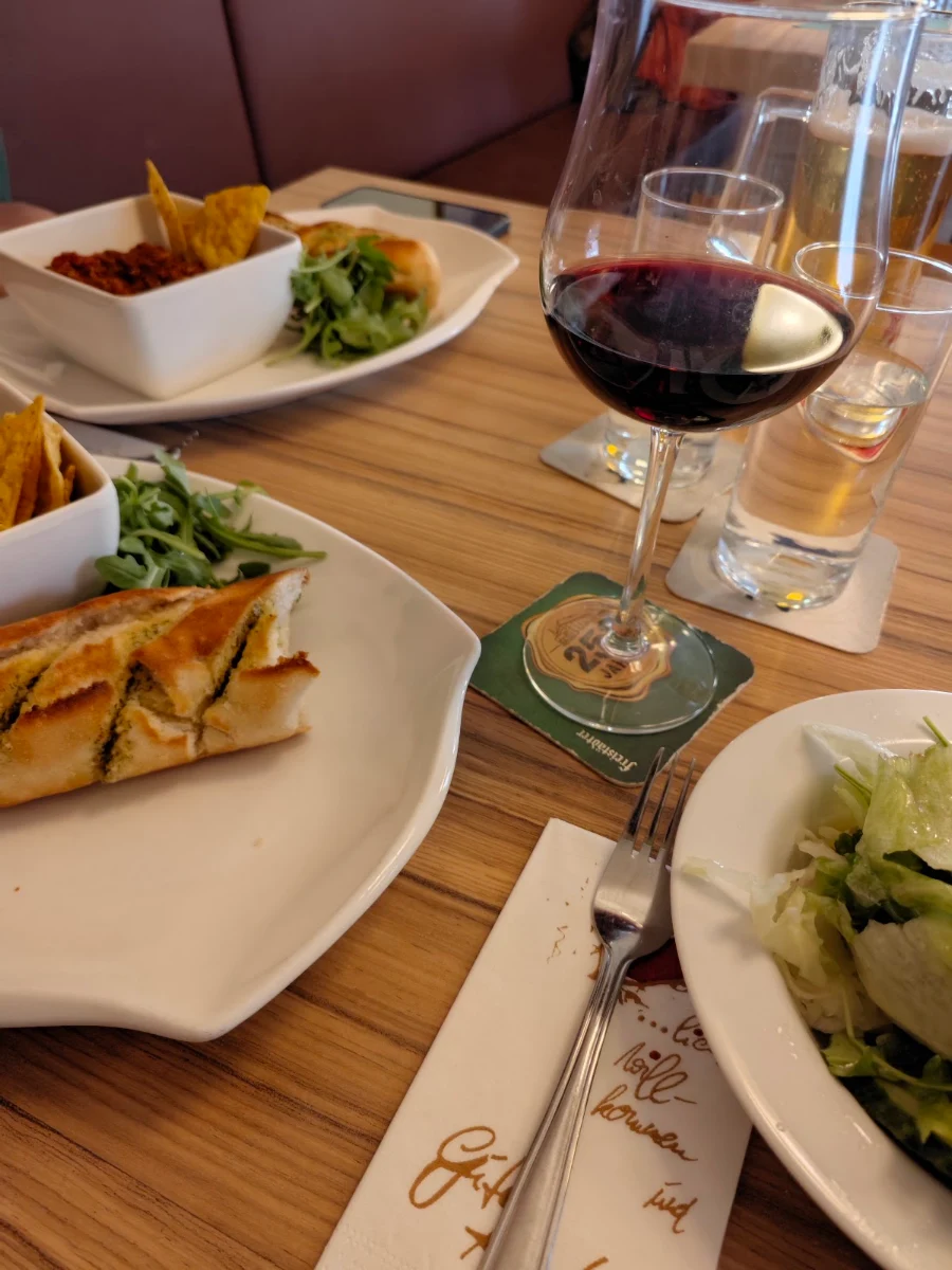 Essen und Trinken photo 3