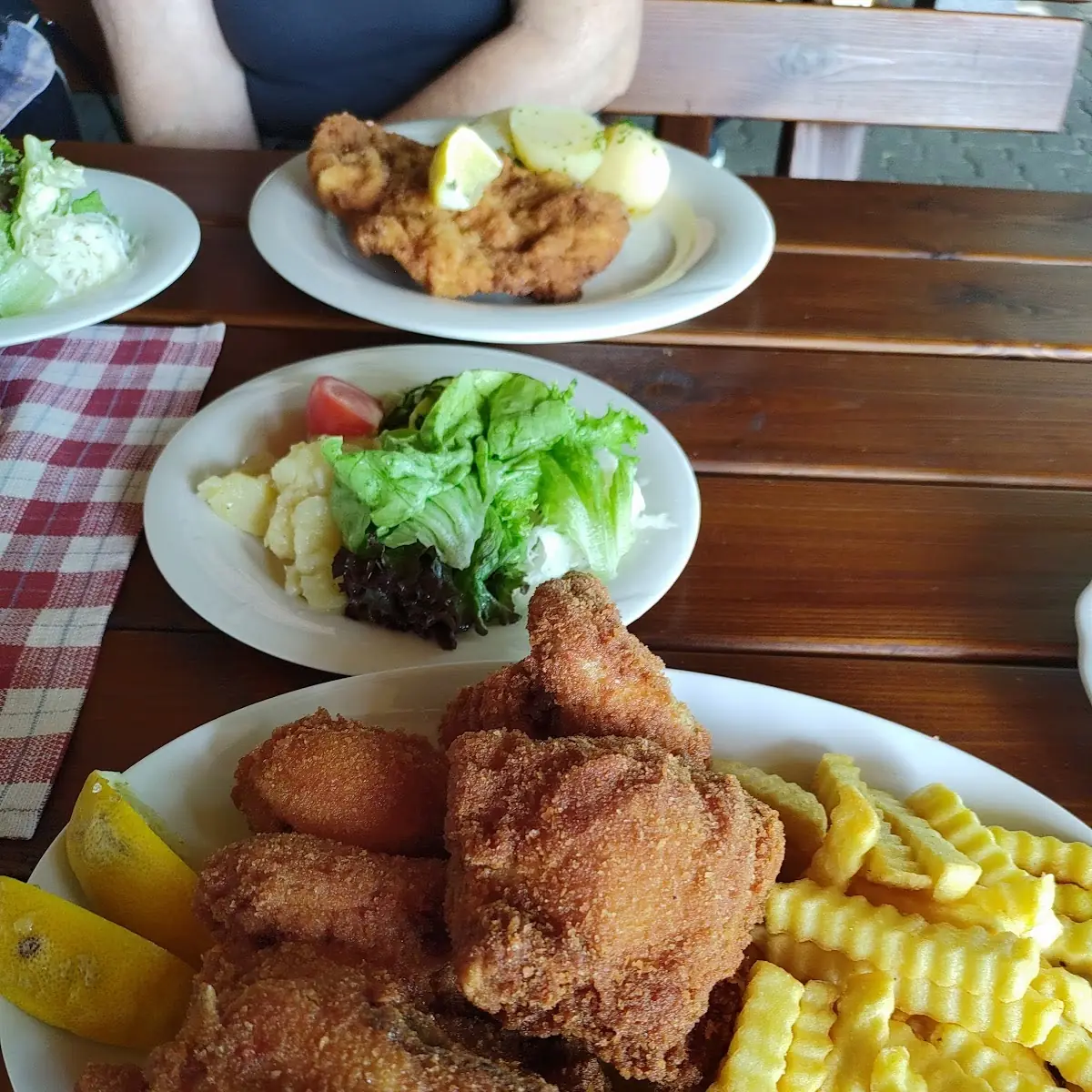 Essen und Trinken photo 1