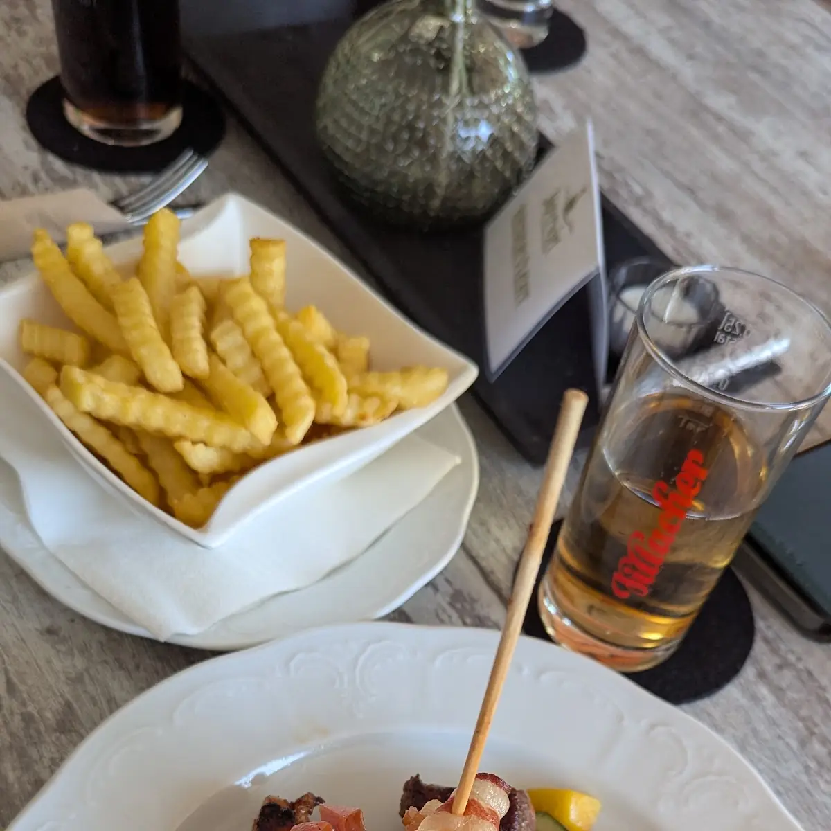 Essen und Trinken photo 2