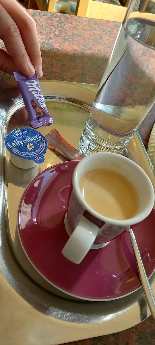Essen und Trinken photo 1