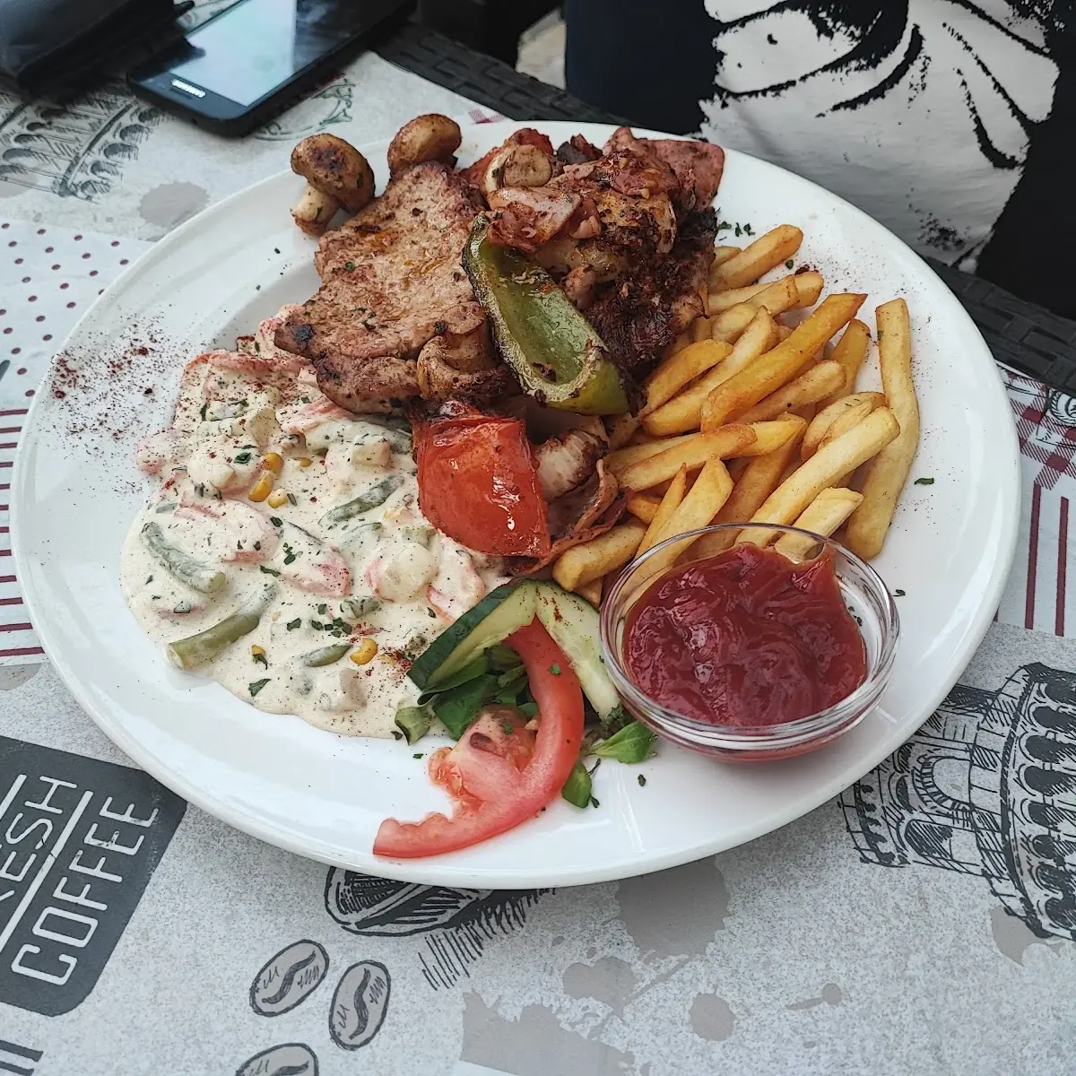 Essen und Trinken, Kirchenwirt Ligist, Cafe Pizzeria, Zustelldienst