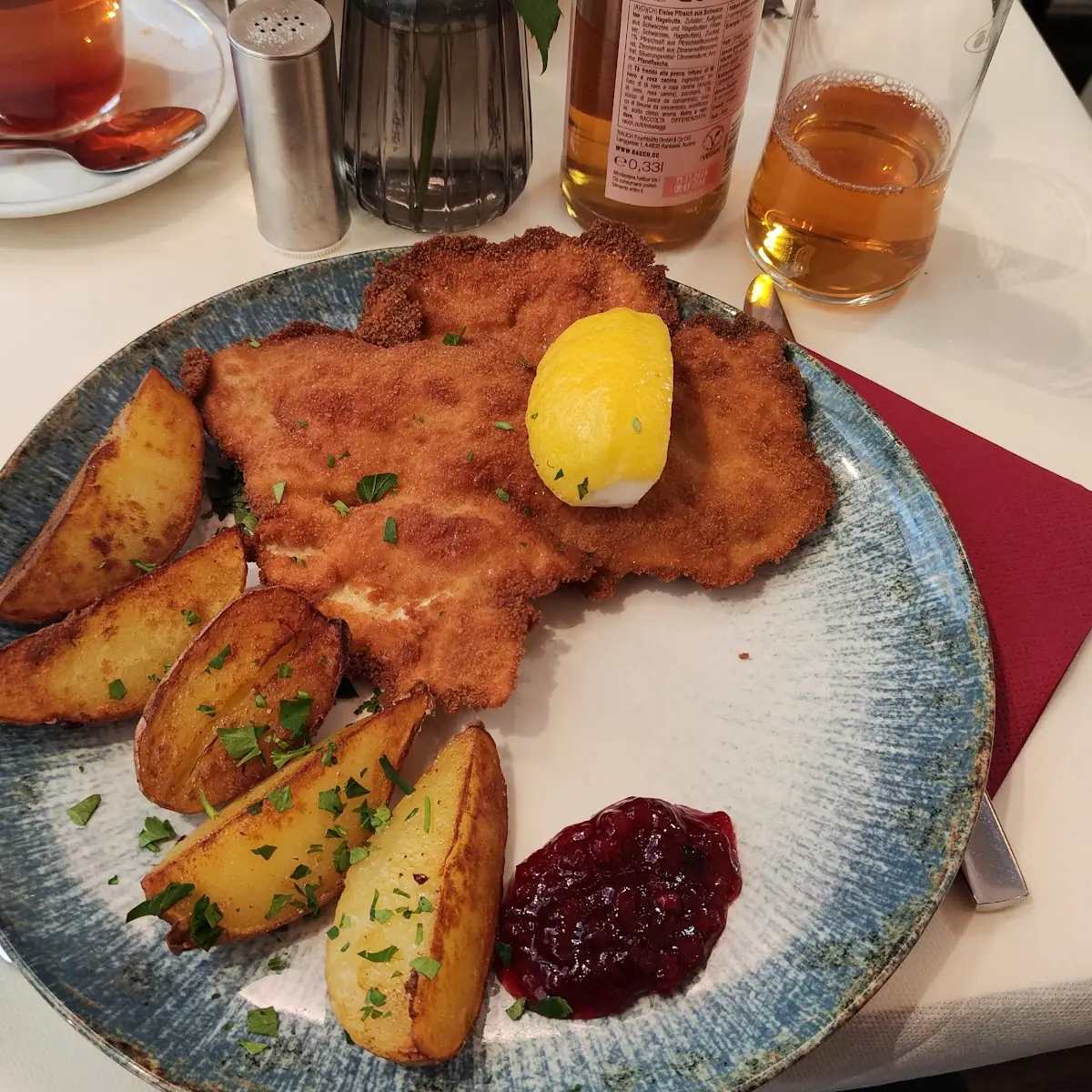 Essen und Trinken photo 2