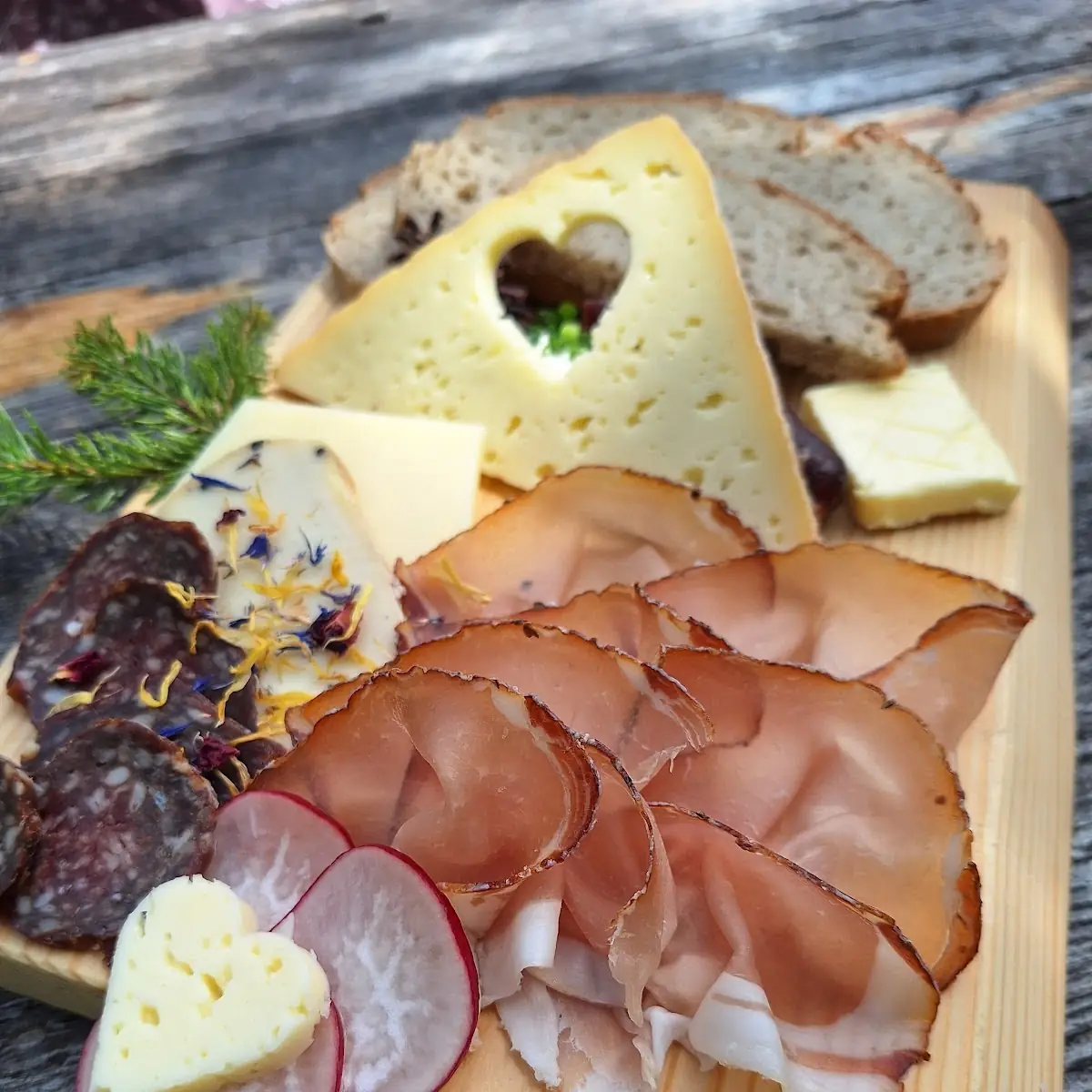 Essen und Trinken photo 2