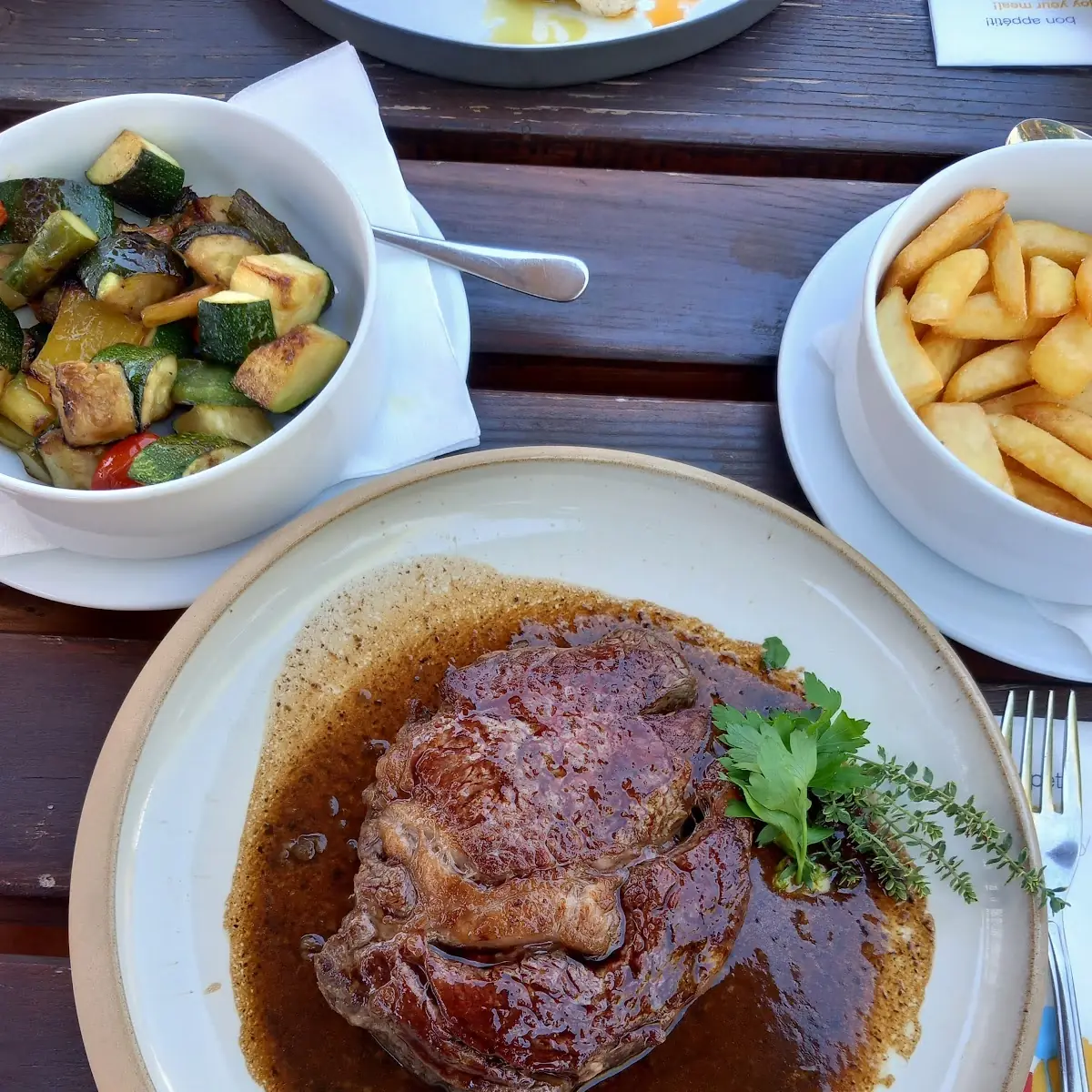 Essen und Trinken photo 3