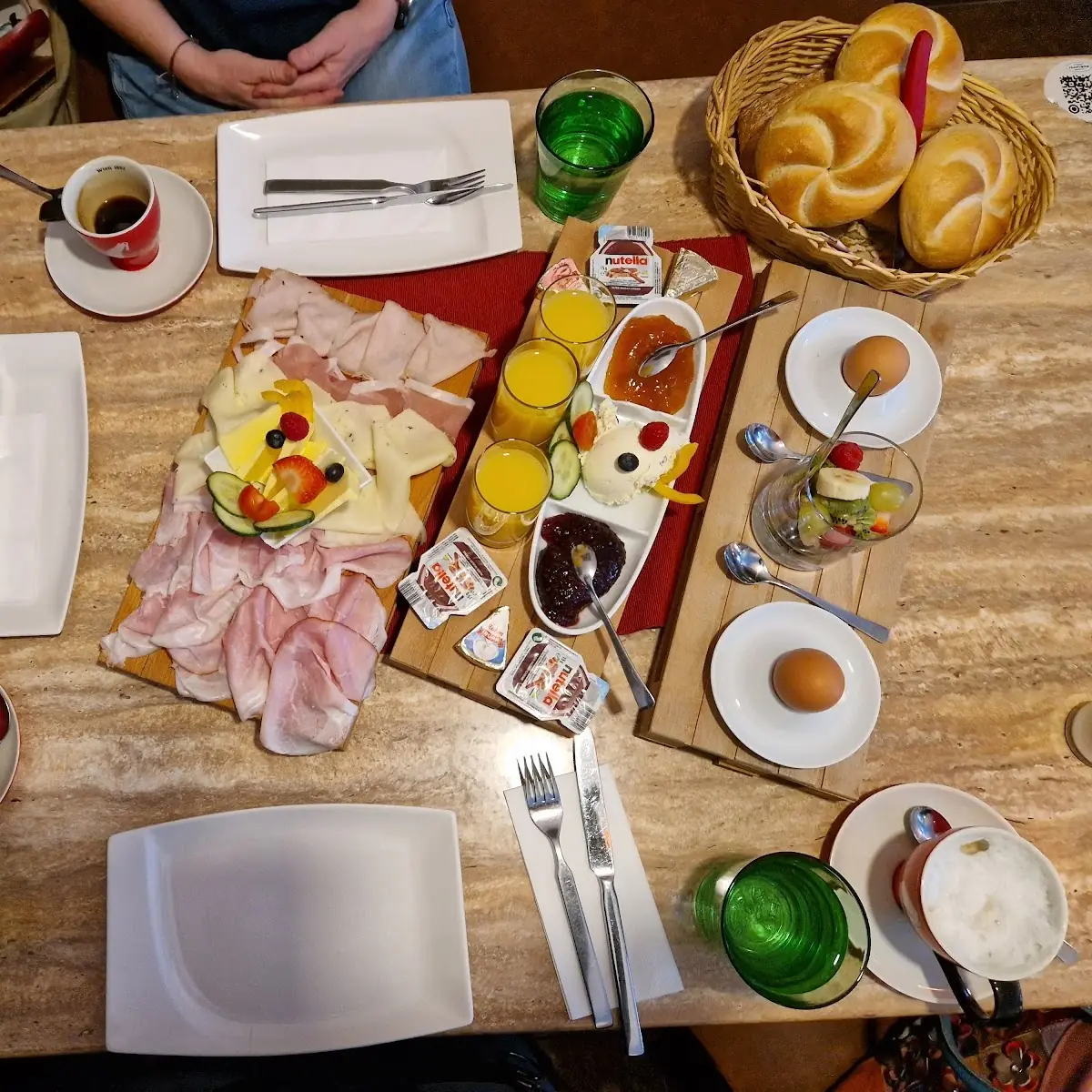 Essen und Trinken photo 2