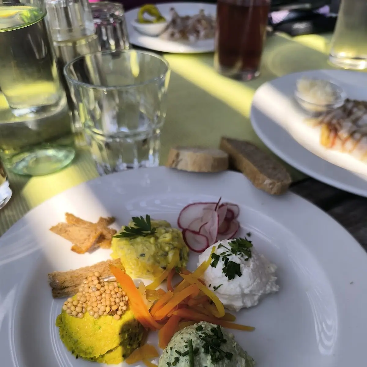 Essen und Trinken photo 3