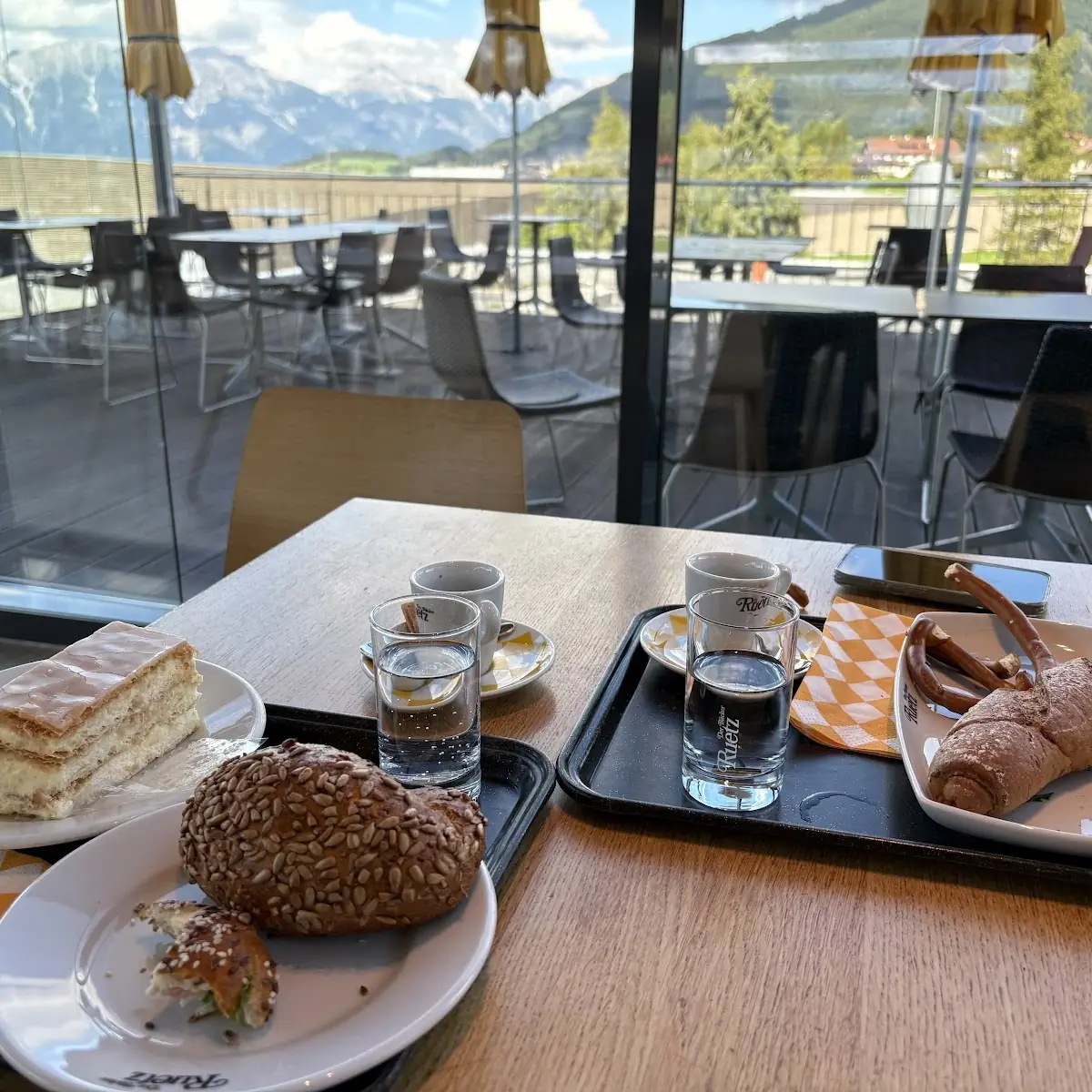 Essen und Trinken photo 1