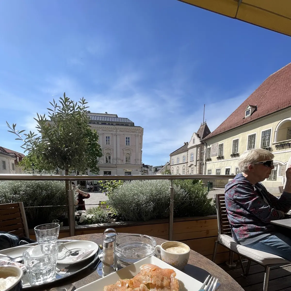 Essen und Trinken photo 2