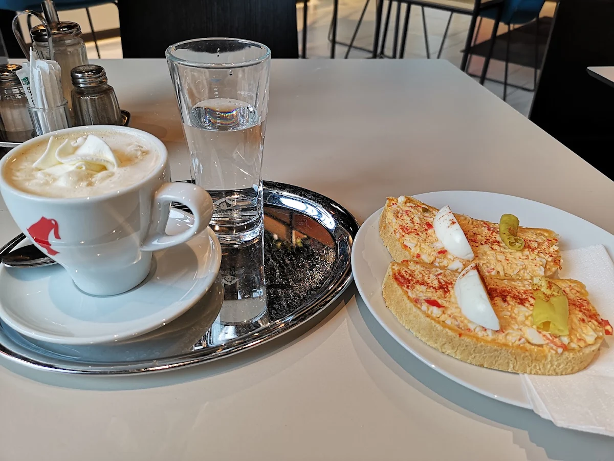 Essen und Trinken photo 2