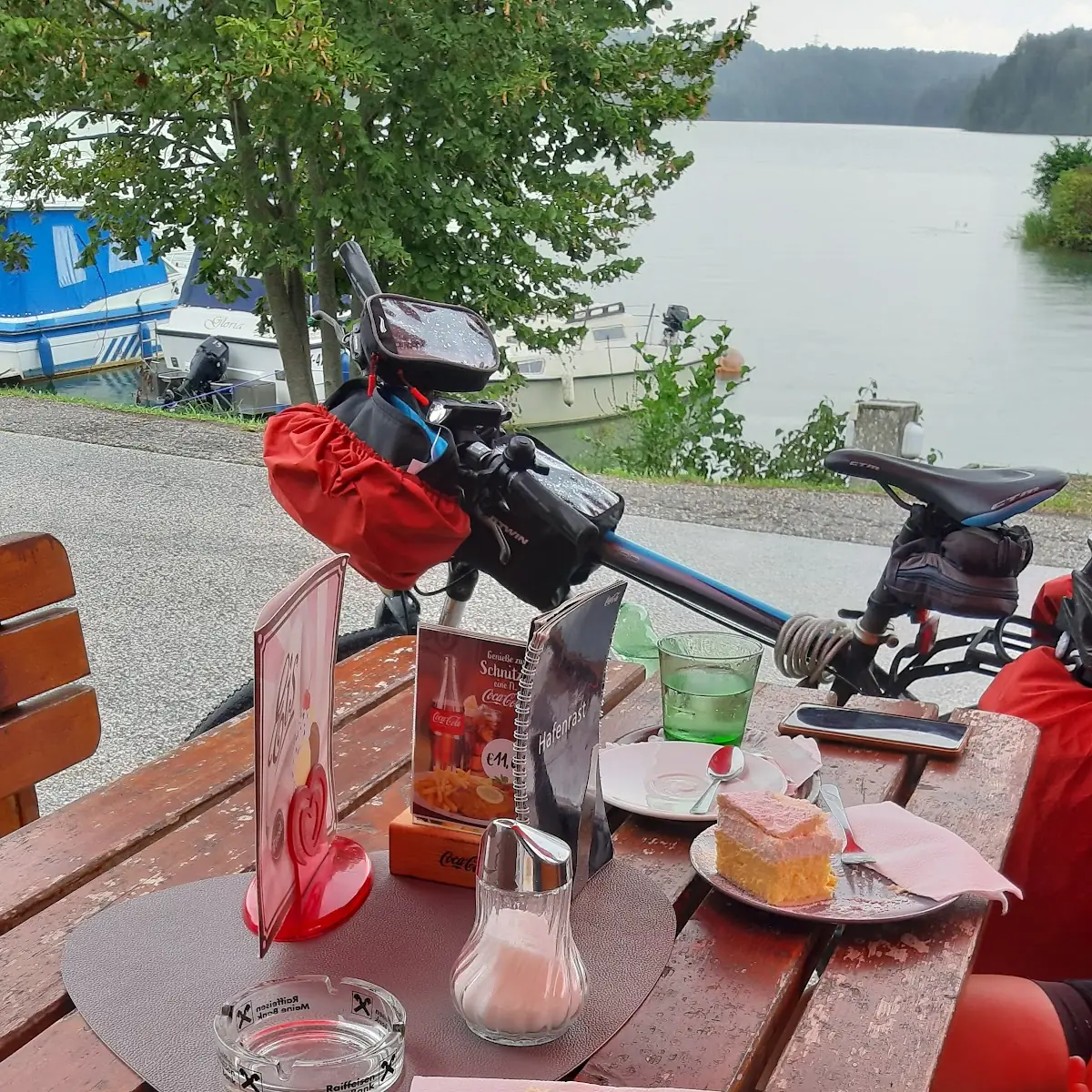 Essen und Trinken photo 6