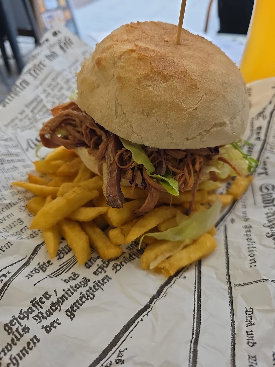 Essen und Trinken photo 3