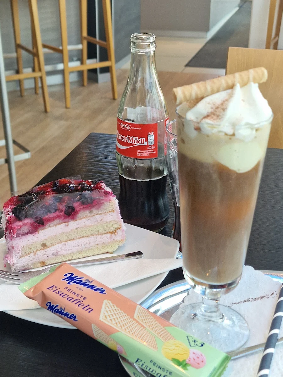 Essen und Trinken photo 1