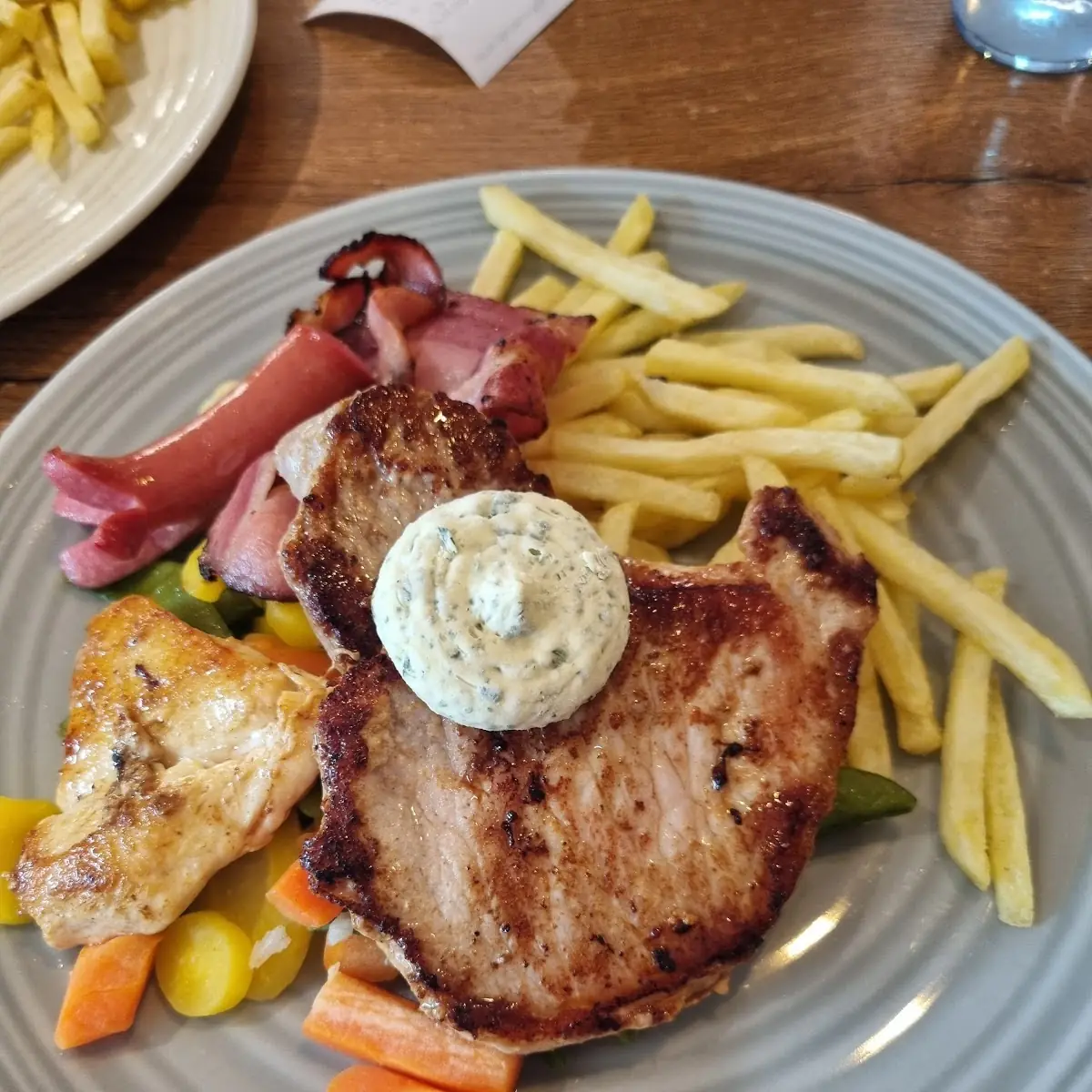 Essen und Trinken photo 3