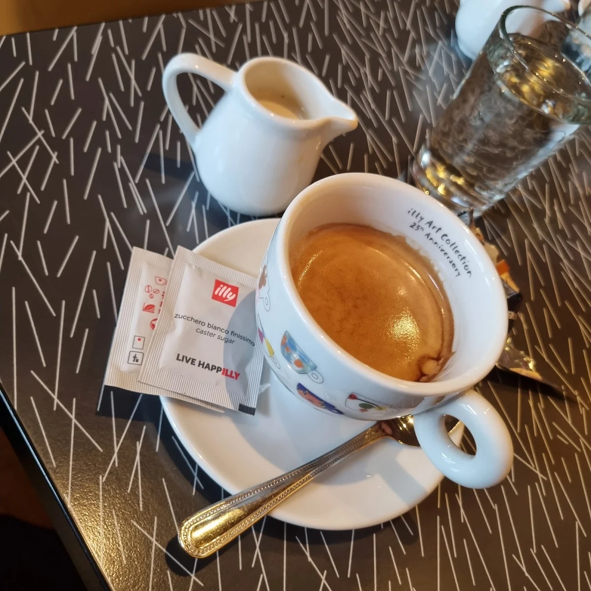 Essen und Trinken photo 2