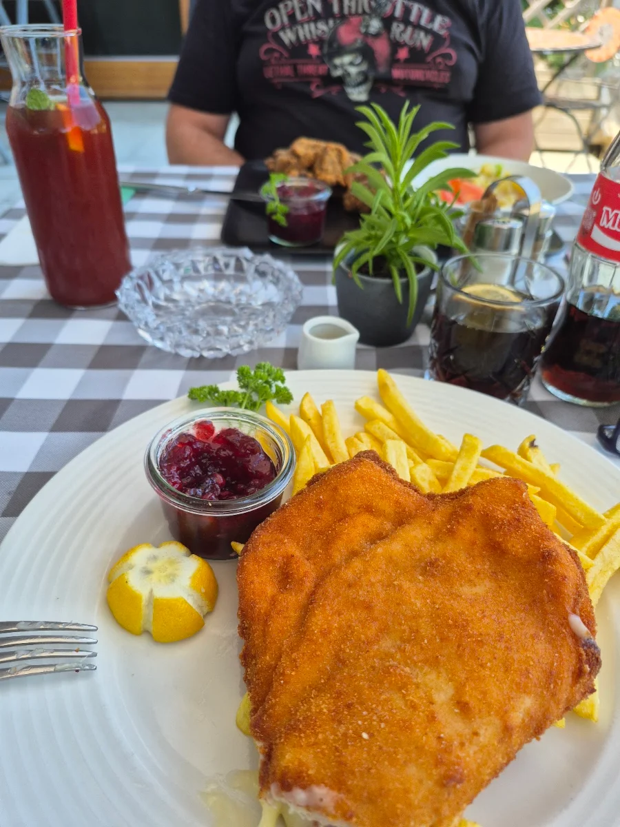 Essen und Trinken photo 1