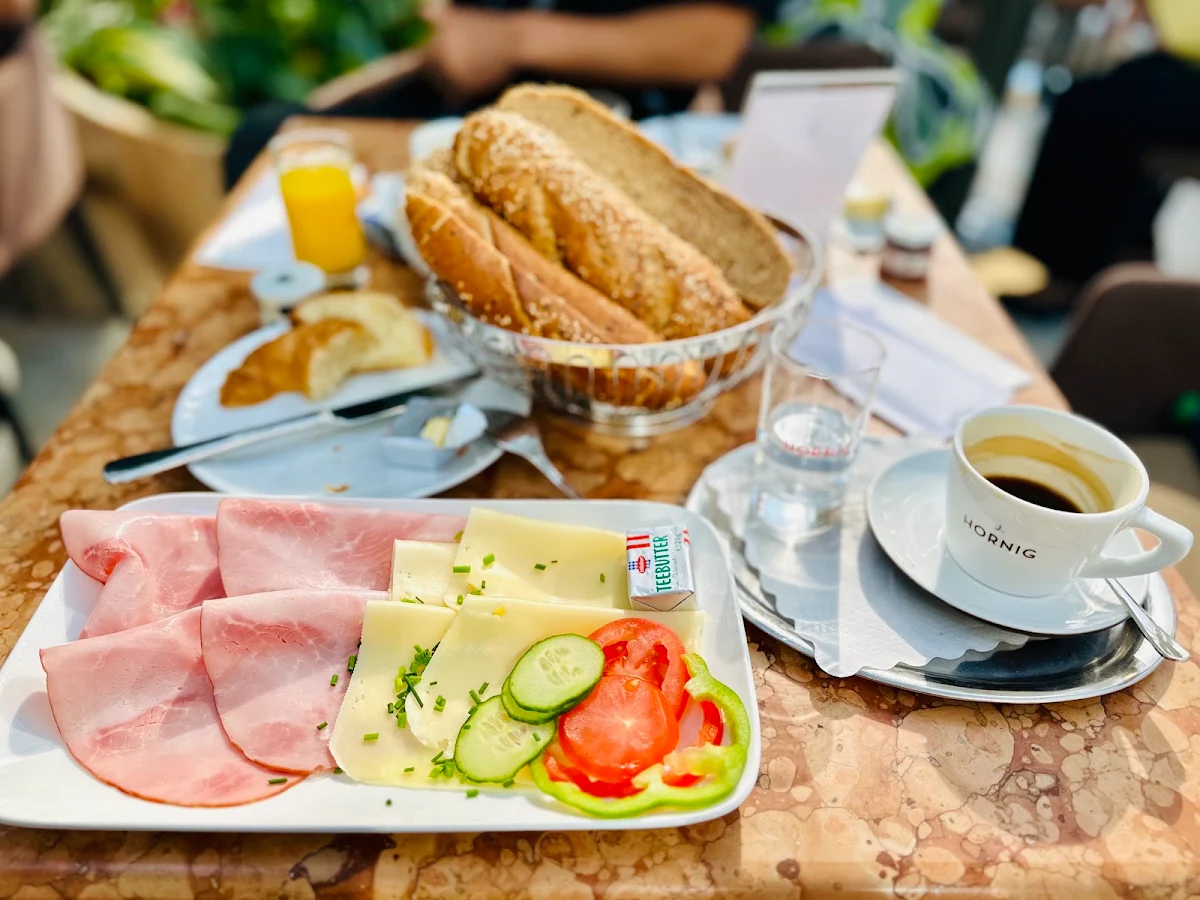 Essen und Trinken photo 3