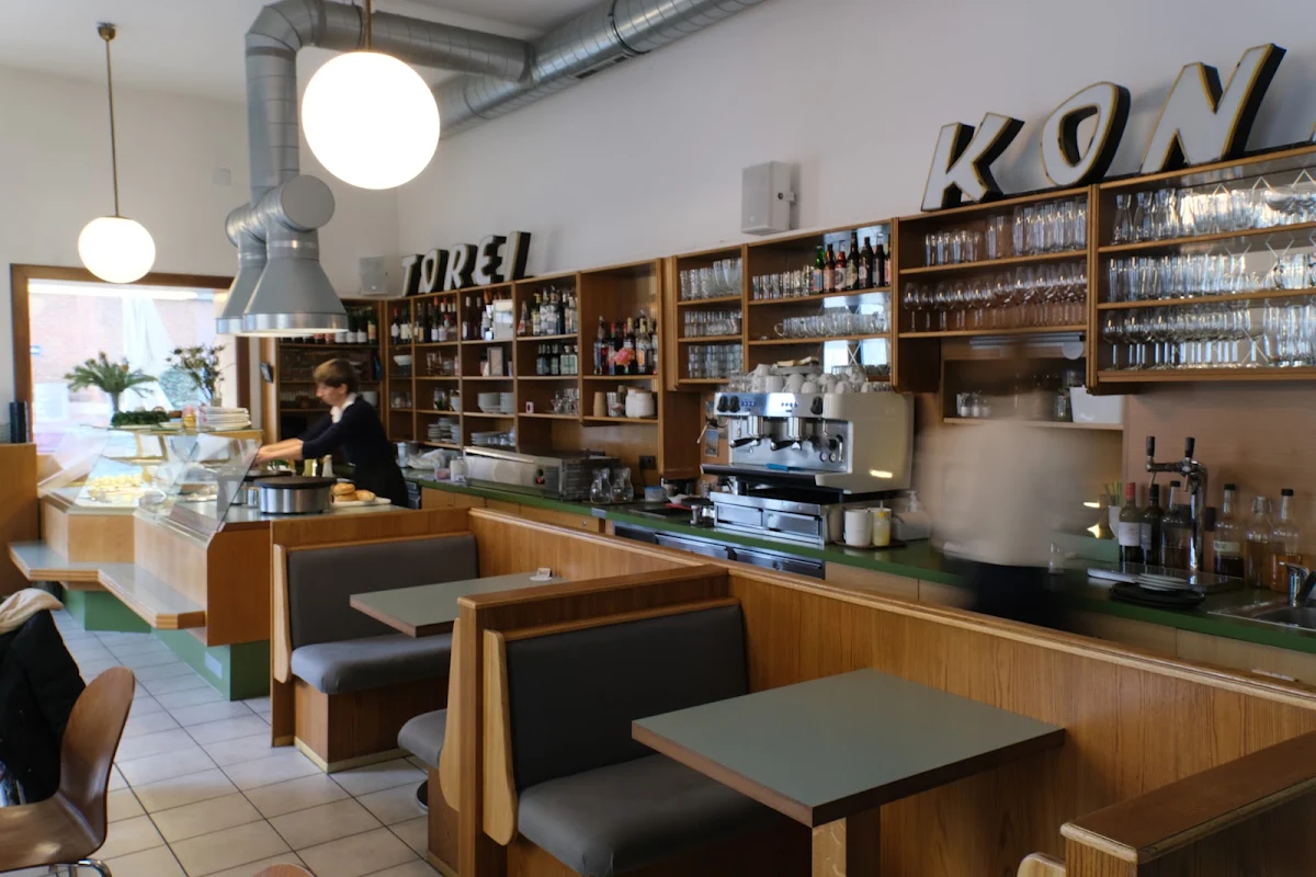 Café Caché Titelbild