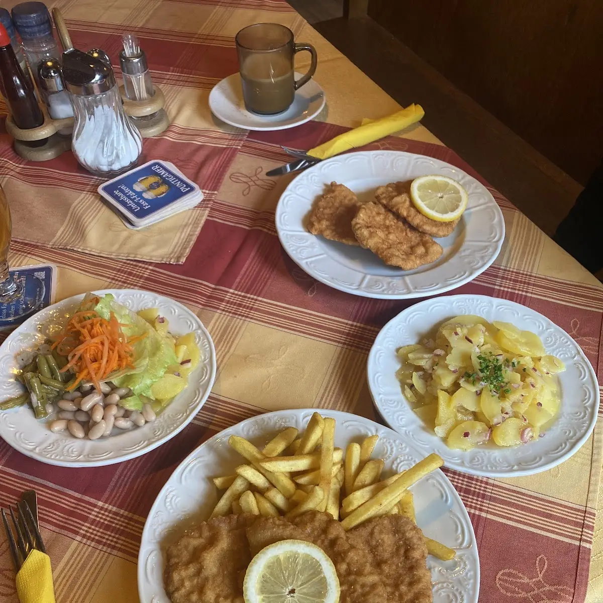 Essen und Trinken photo 3