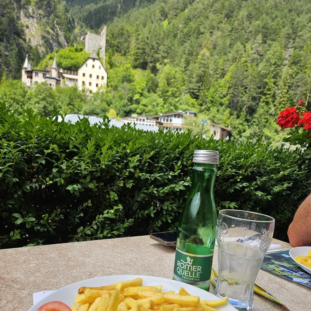 Essen und Trinken photo 1