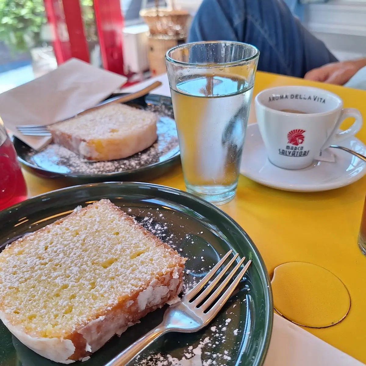 Essen und Trinken photo 2