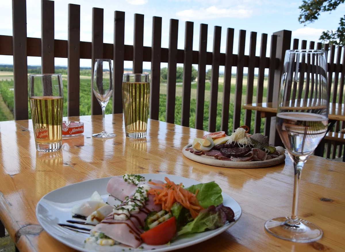Essen und Trinken photo 1
