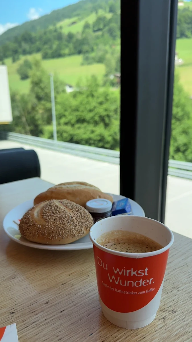 Essen und Trinken photo 3
