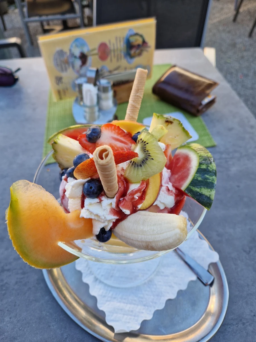 Essen und Trinken photo 2