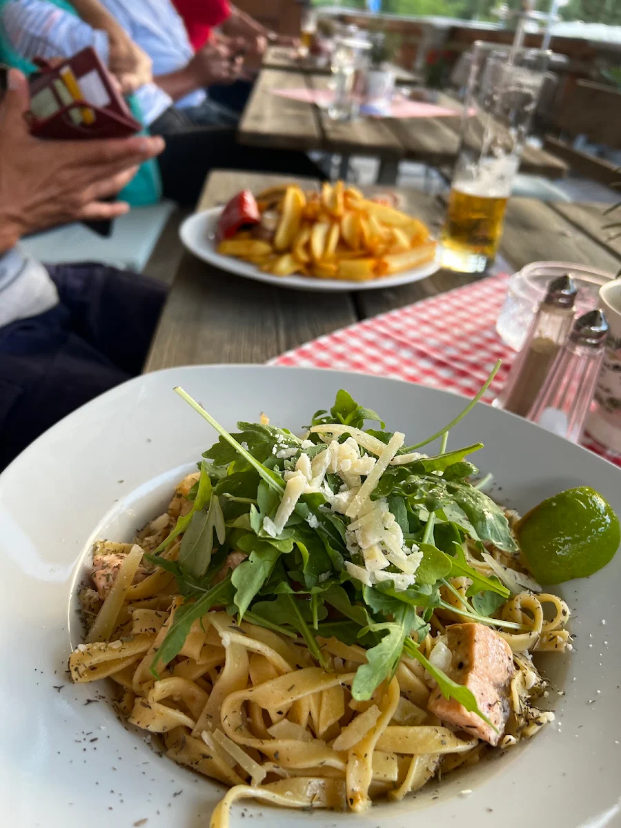 Essen und Trinken photo 3