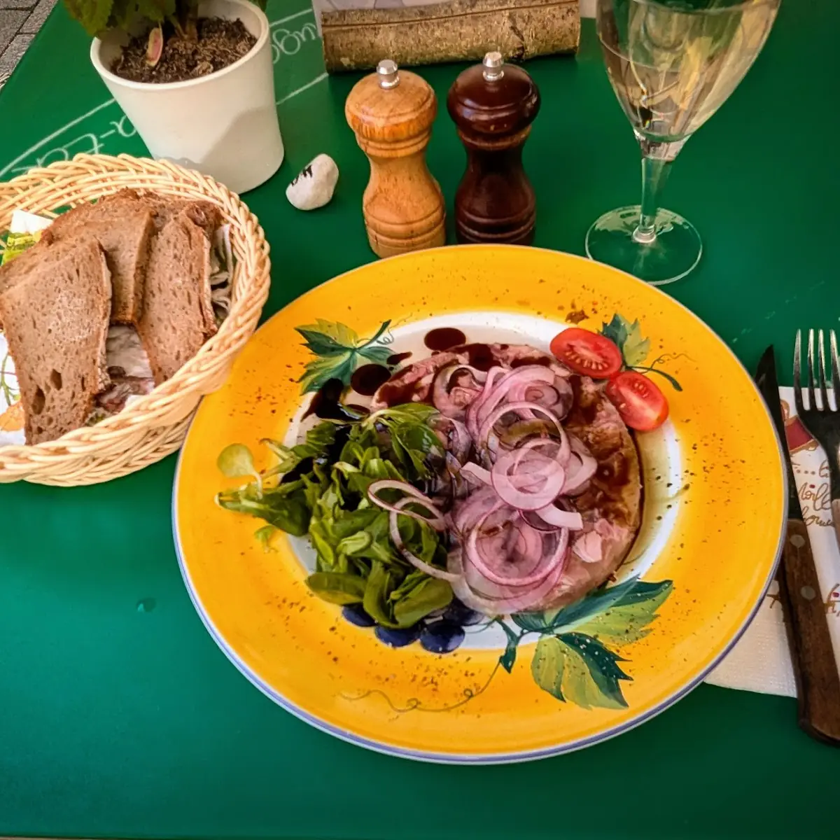 Essen und Trinken photo 2