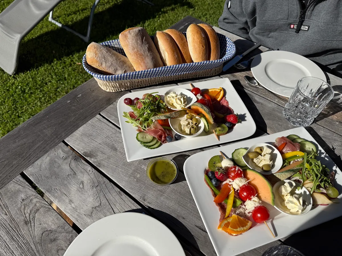 Essen und Trinken photo 2