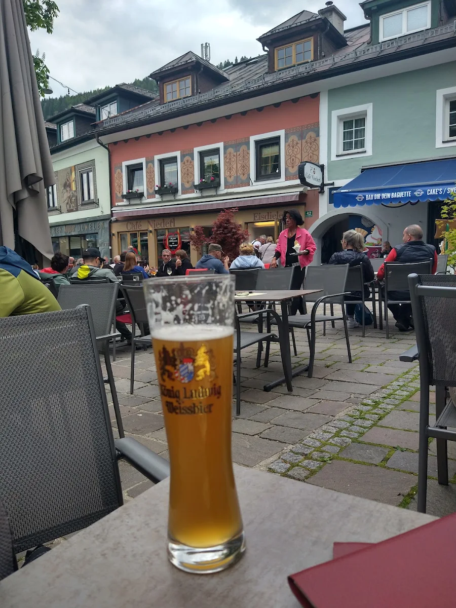 Essen und Trinken photo 3
