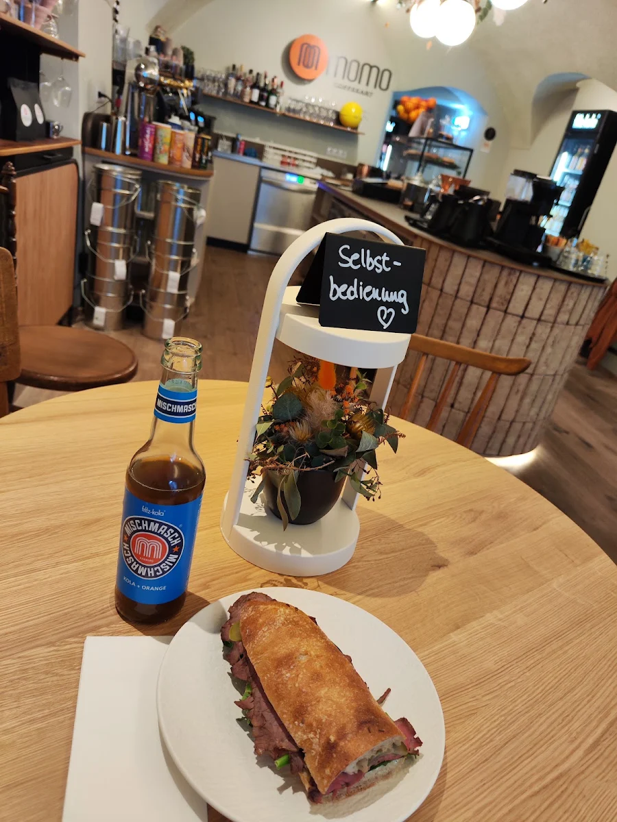 Essen und Trinken photo 1
