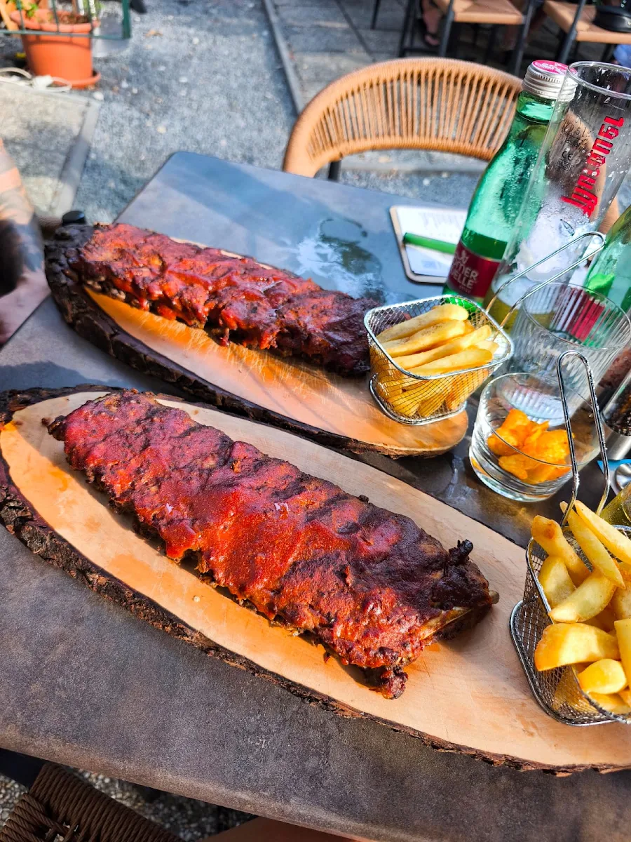 Essen und Trinken photo 3
