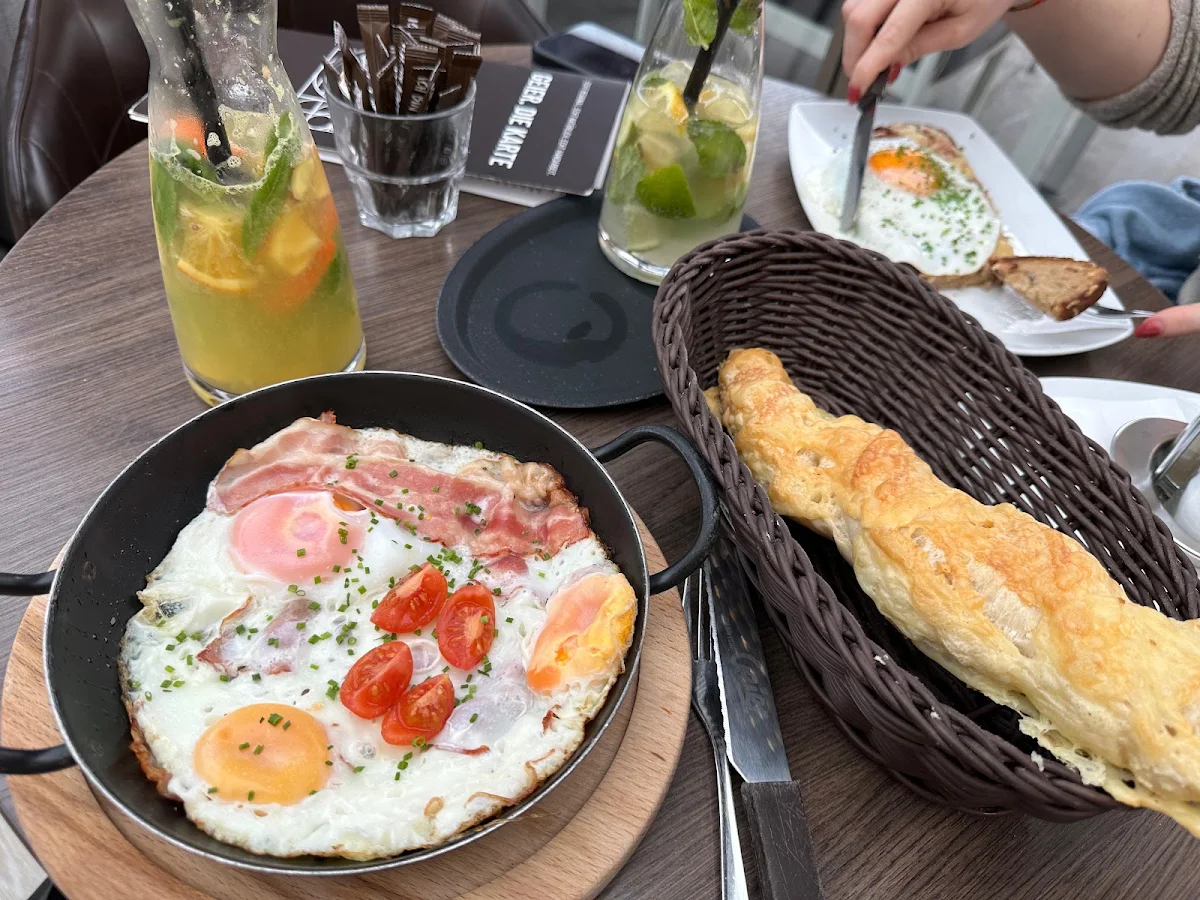 Essen und Trinken photo 4