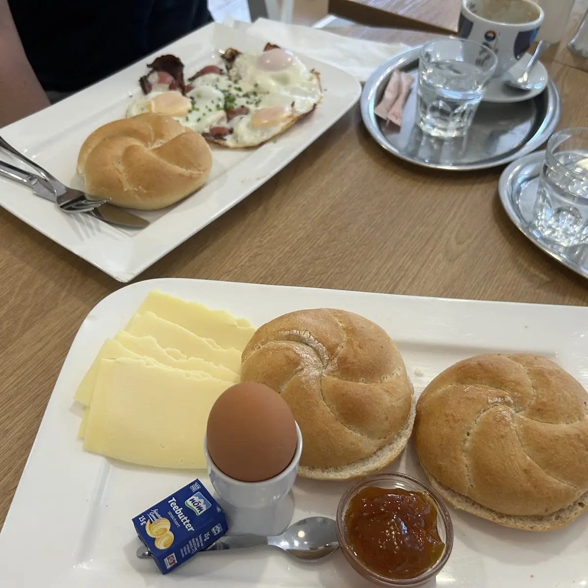 Essen und Trinken photo 2