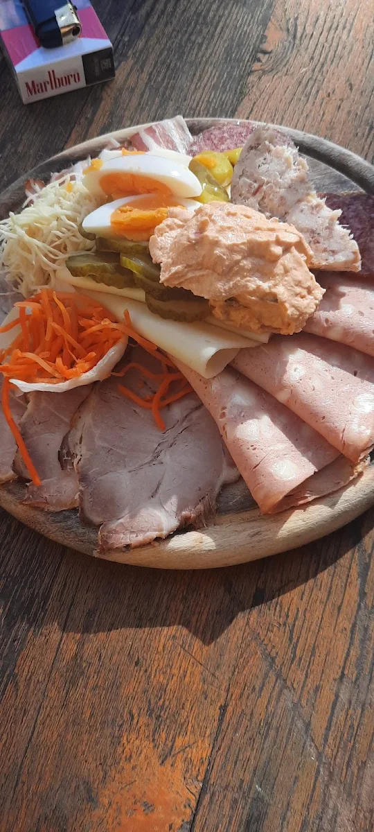 Essen und Trinken photo 2