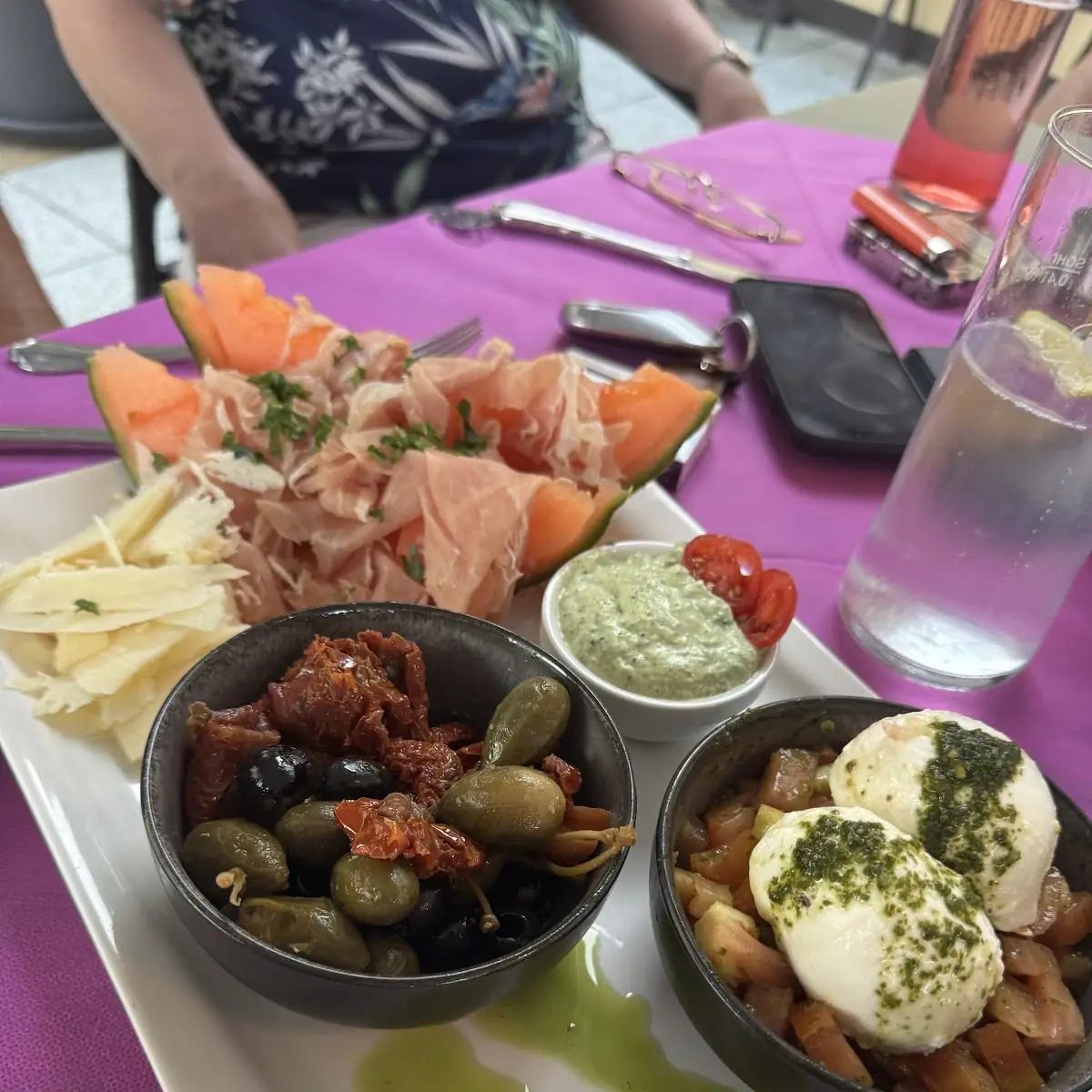 Essen und Trinken photo 2